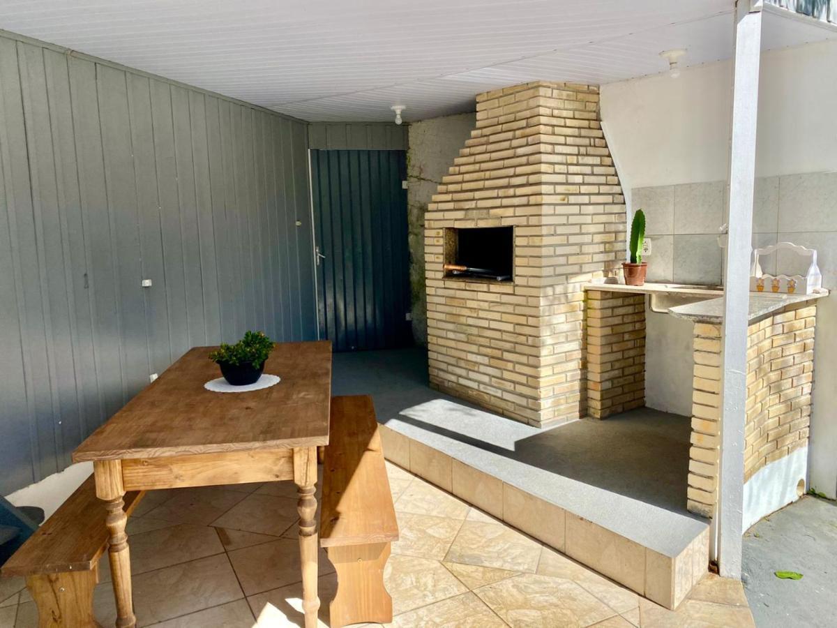 Gray House - Com Piscina Pertinho Do Mar! Villa Palhoca ภายนอก รูปภาพ